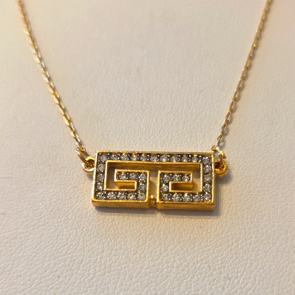 Givenchy Goldtone Necklace. 0208 - Picture 1 of 6
